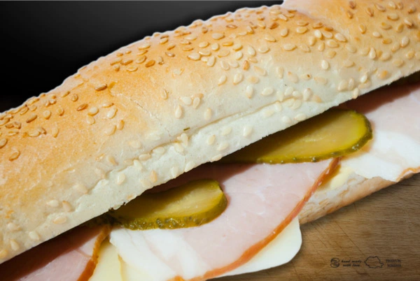 [00000682] COUNTRY CLUB SANDWICH 175G